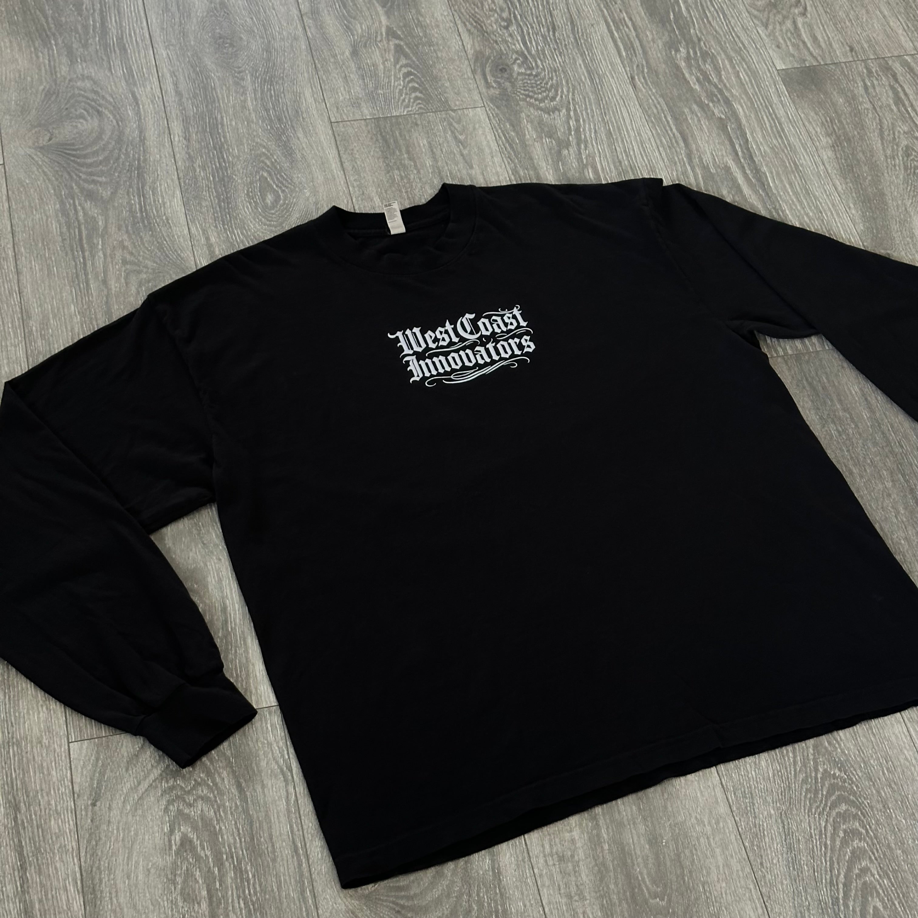 Black Long Sleeve High Rise Graphic T-Shirt