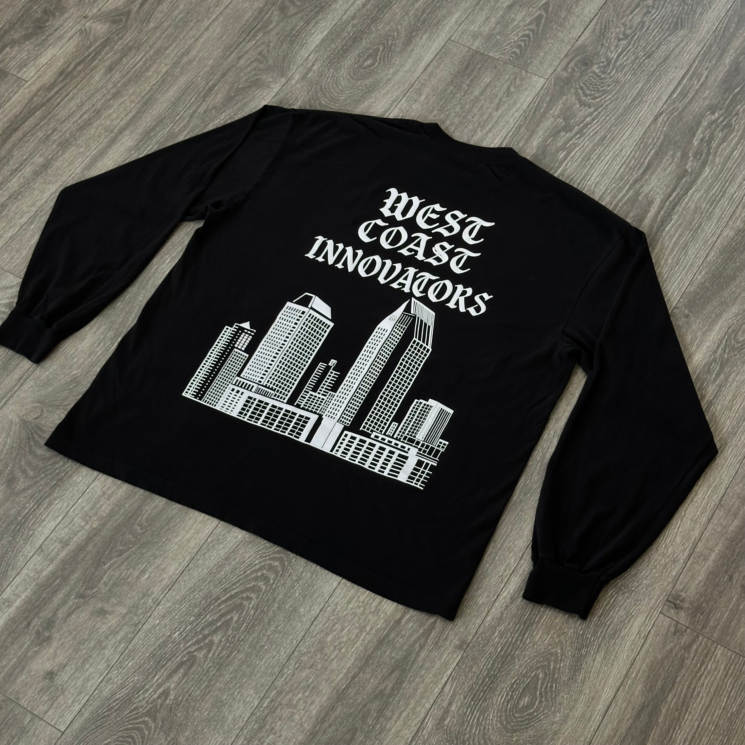 Black Long Sleeve High Rise Graphic T-Shirt