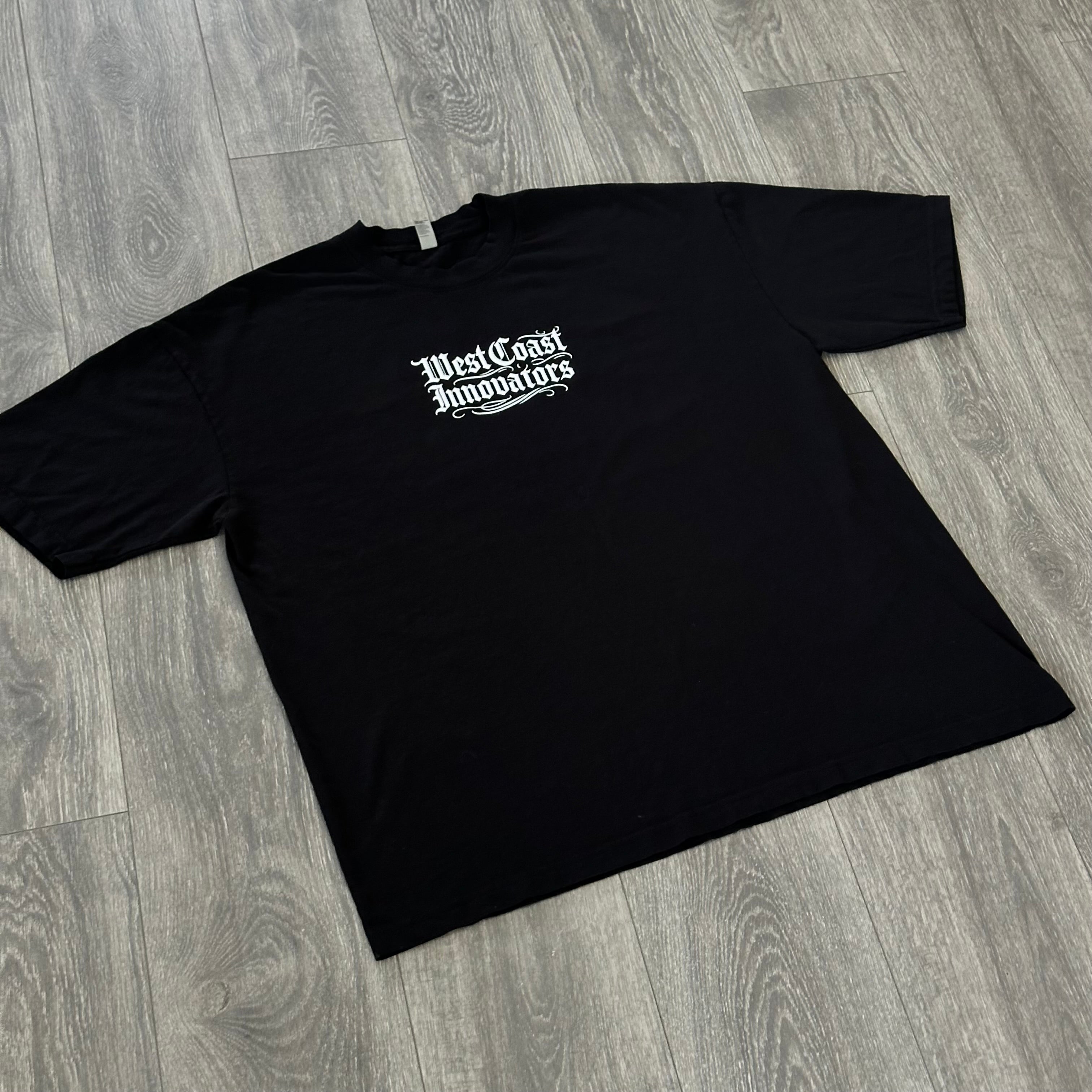 Short Sleeve High Rise Graphic T-Shirt