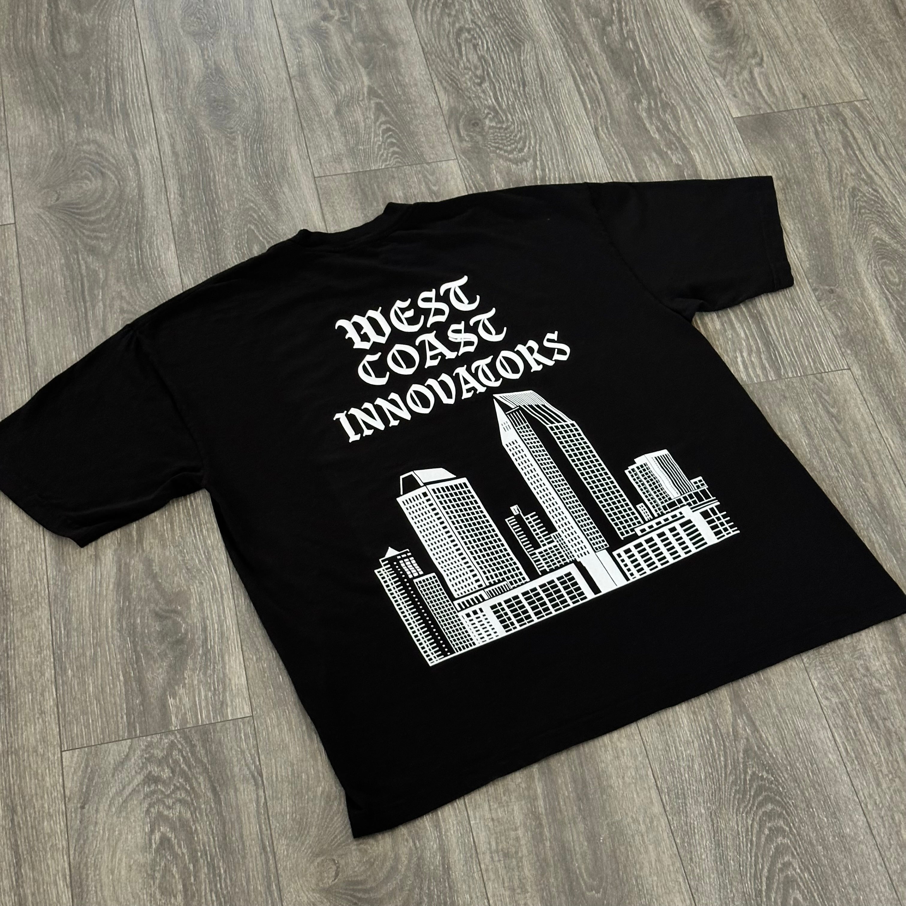 Short Sleeve High Rise Graphic T-Shirt